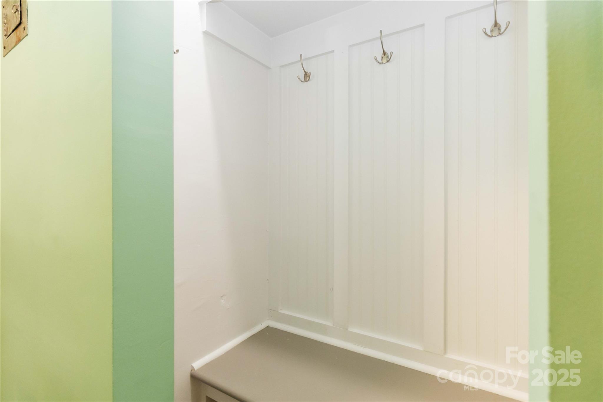 811 E Morehead - Residential