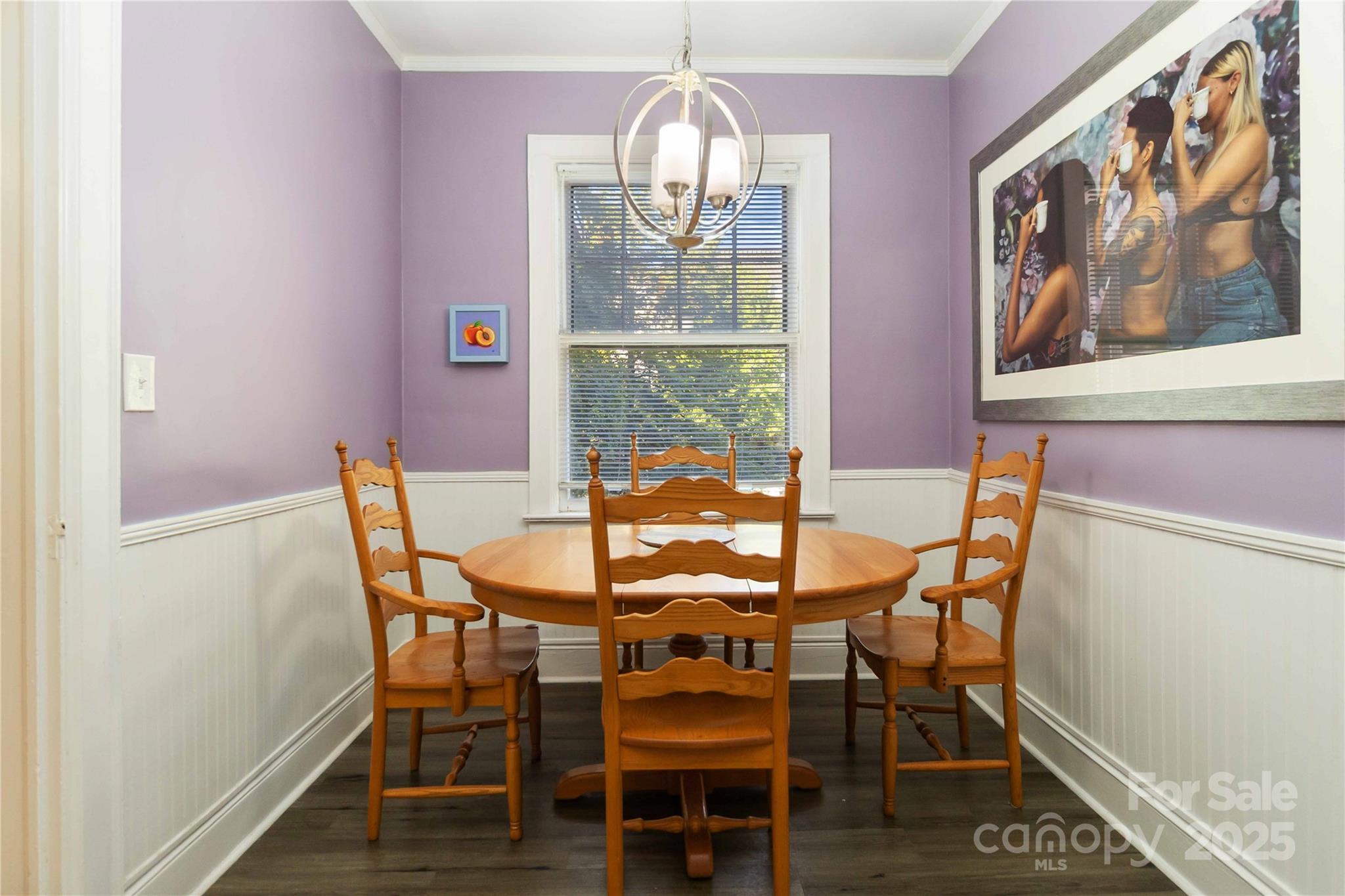 811 E Morehead - Residential