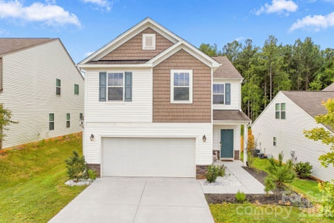 Photo of 111 Batten Ridge Drive, Statesville, NC 28677 (MLS # 4427847)