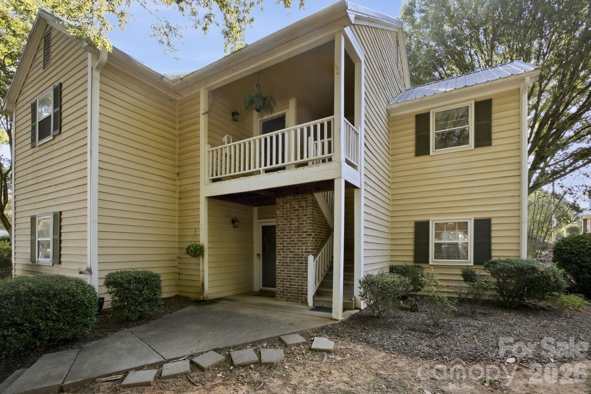 3200 Selwyn Farms Lane 1