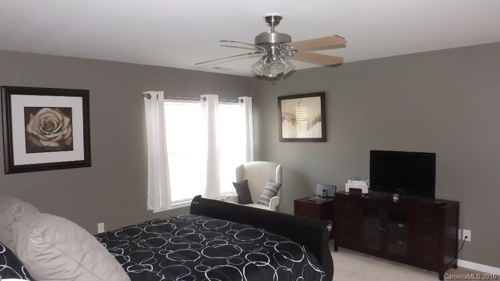 Holly Hills - Residential