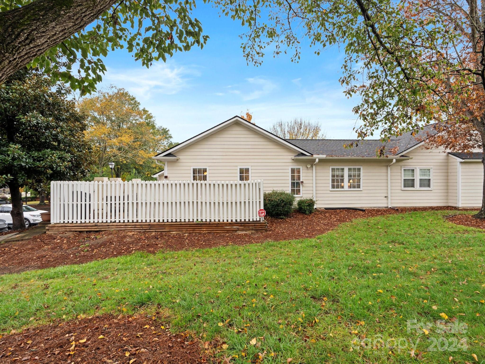 Hamlin Park - Residential