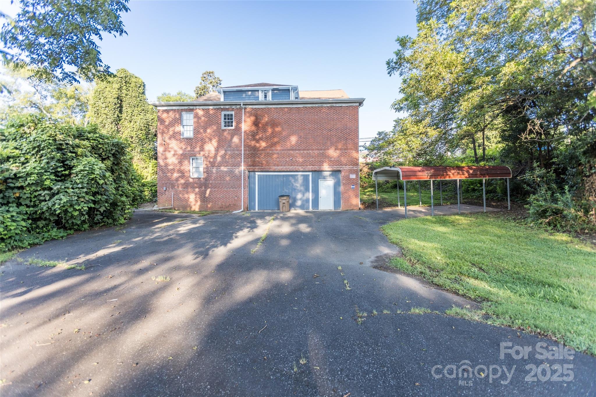 514 Lafayette Street