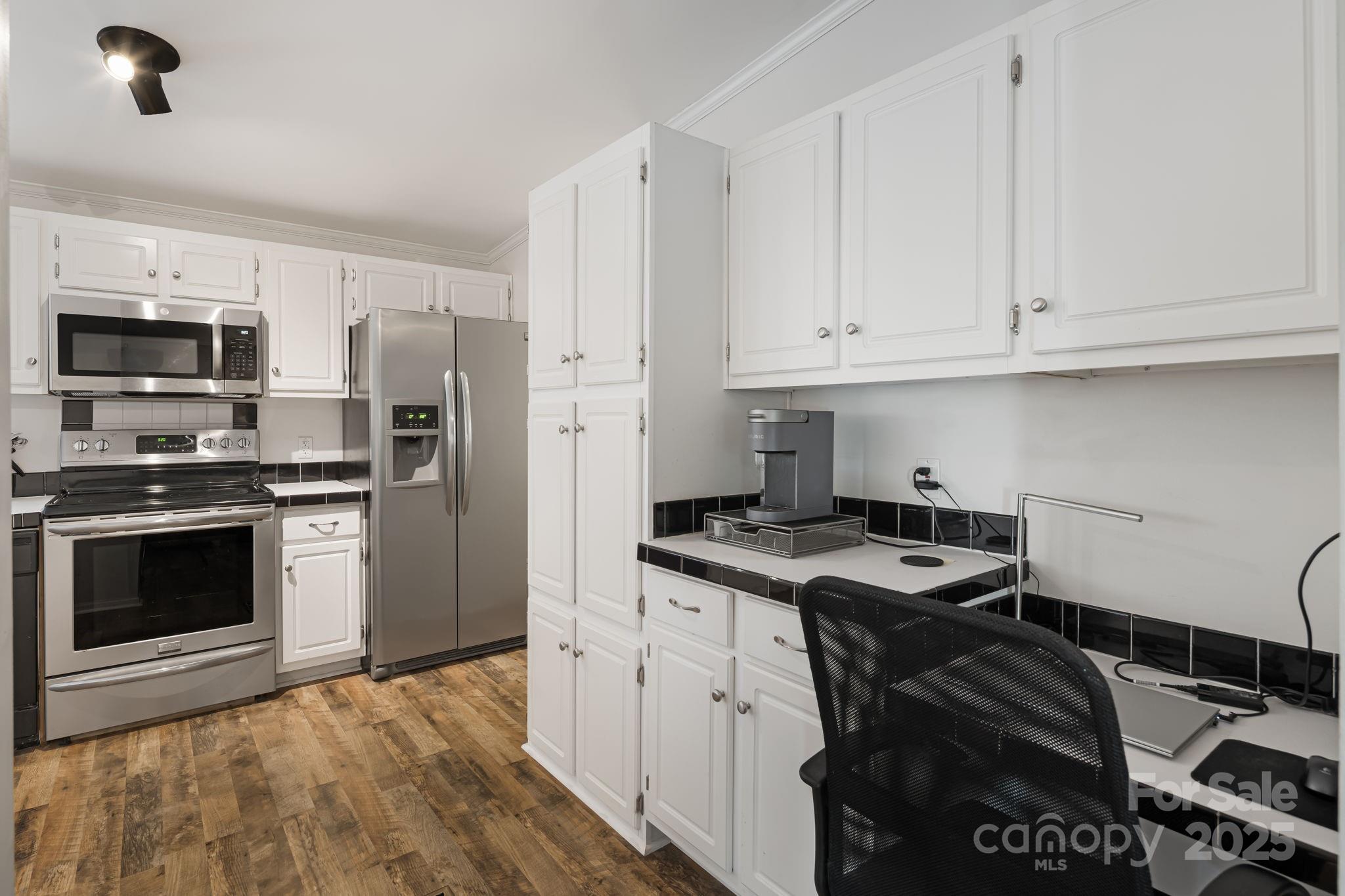 Meadows Of Bradley Branch - Residential