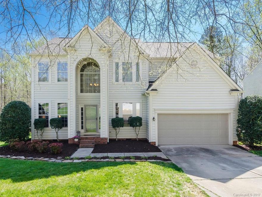 Beautifully updated home located in quiet neighborhood on a cul-de-sac street. Sunshine flows into this move-in ready house in Merryweather Farm. Bright & open with flexible floor-plan. Perfect for casual, smart living.  Granite countertops new carpet & more. Outdoor space has deck & patio, protected privacy with wooded back. Perfect for morning coffee on the deck or enjoying a firepit on lower patio. Peace & tranquility. Shed for extra storage. Impeccably maintained. Great schools, low SC taxes