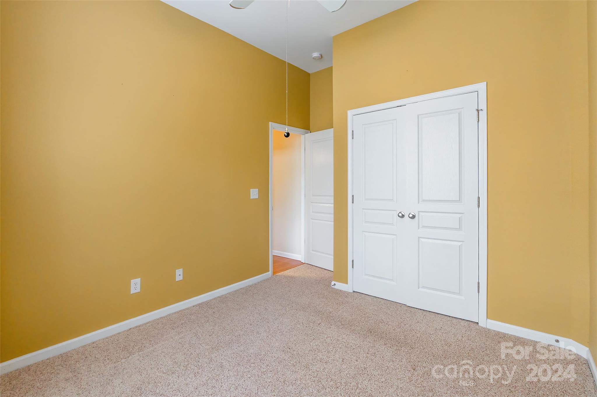 Ridge Pointe - Residential