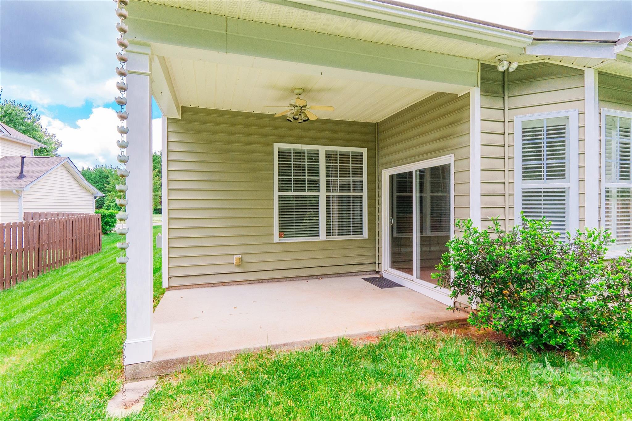 Ridge Pointe - Residential