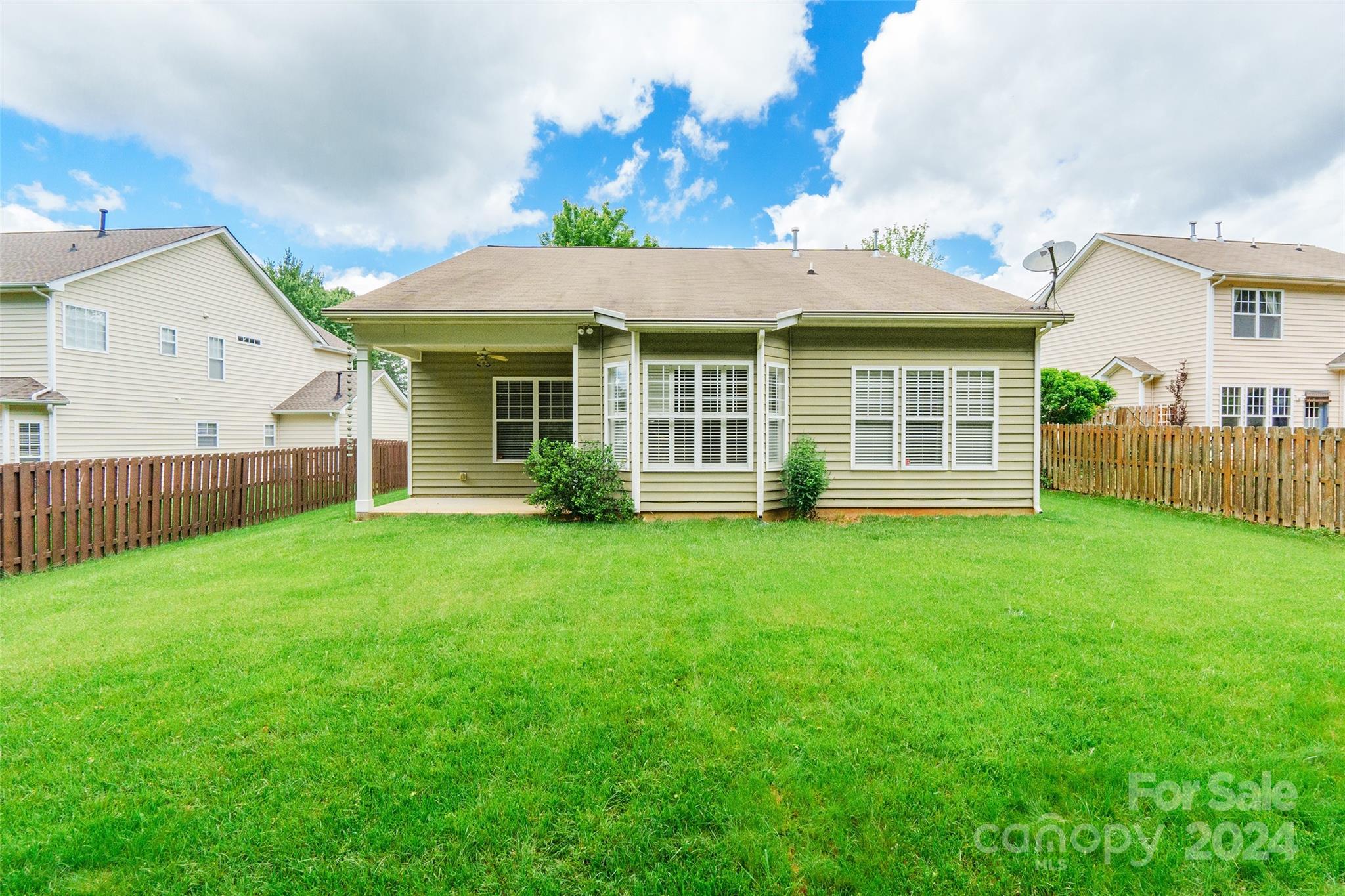 Ridge Pointe - Residential