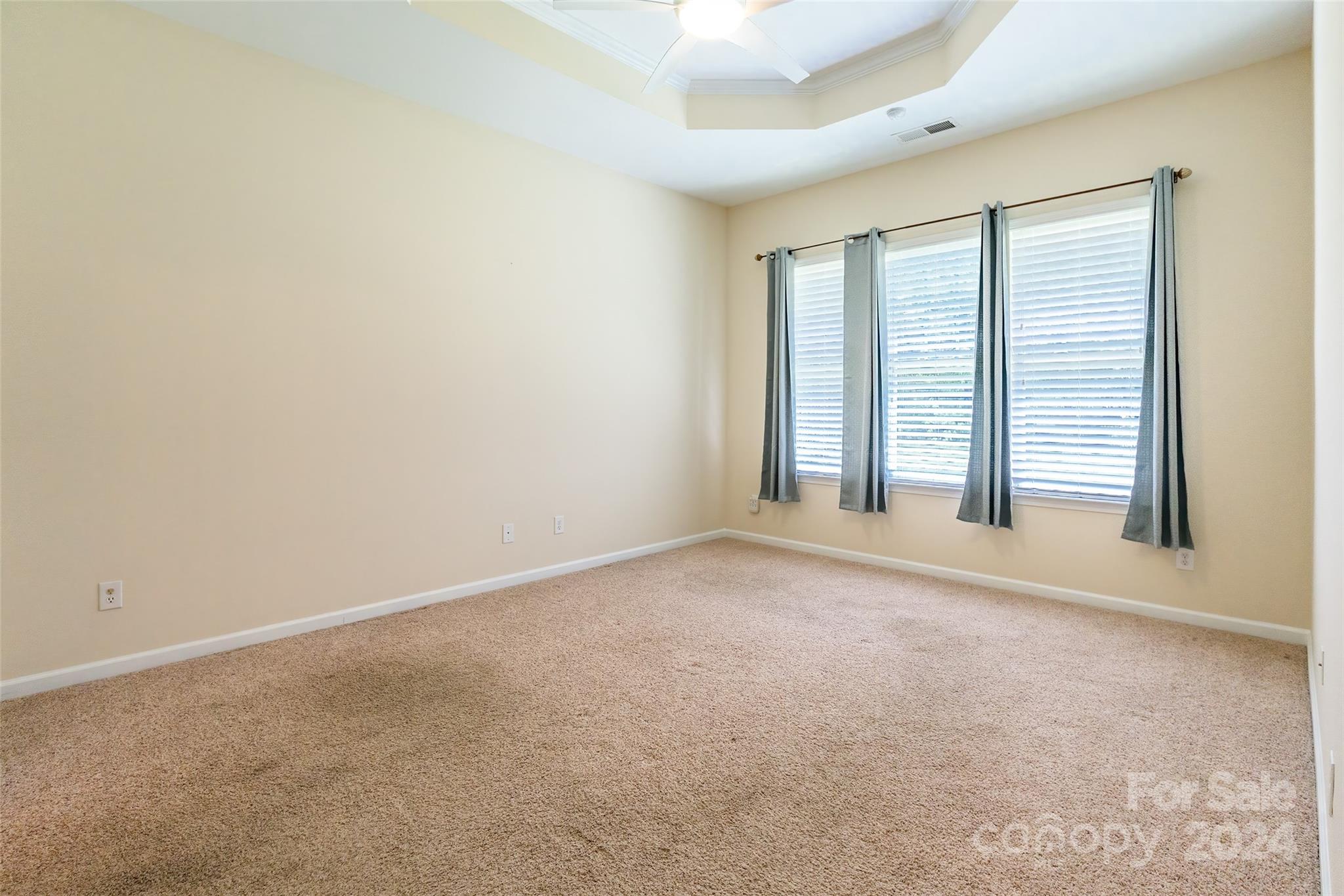 Ridge Pointe - Residential