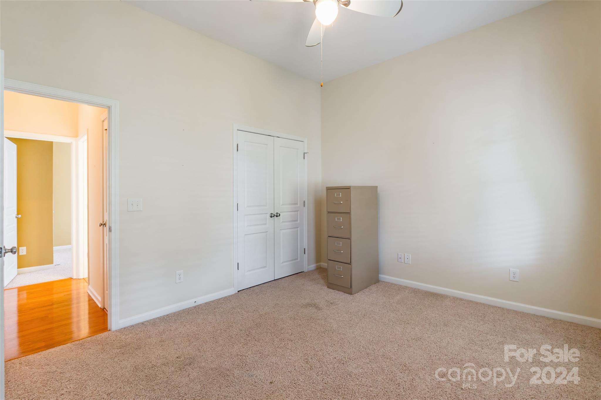 Ridge Pointe - Residential