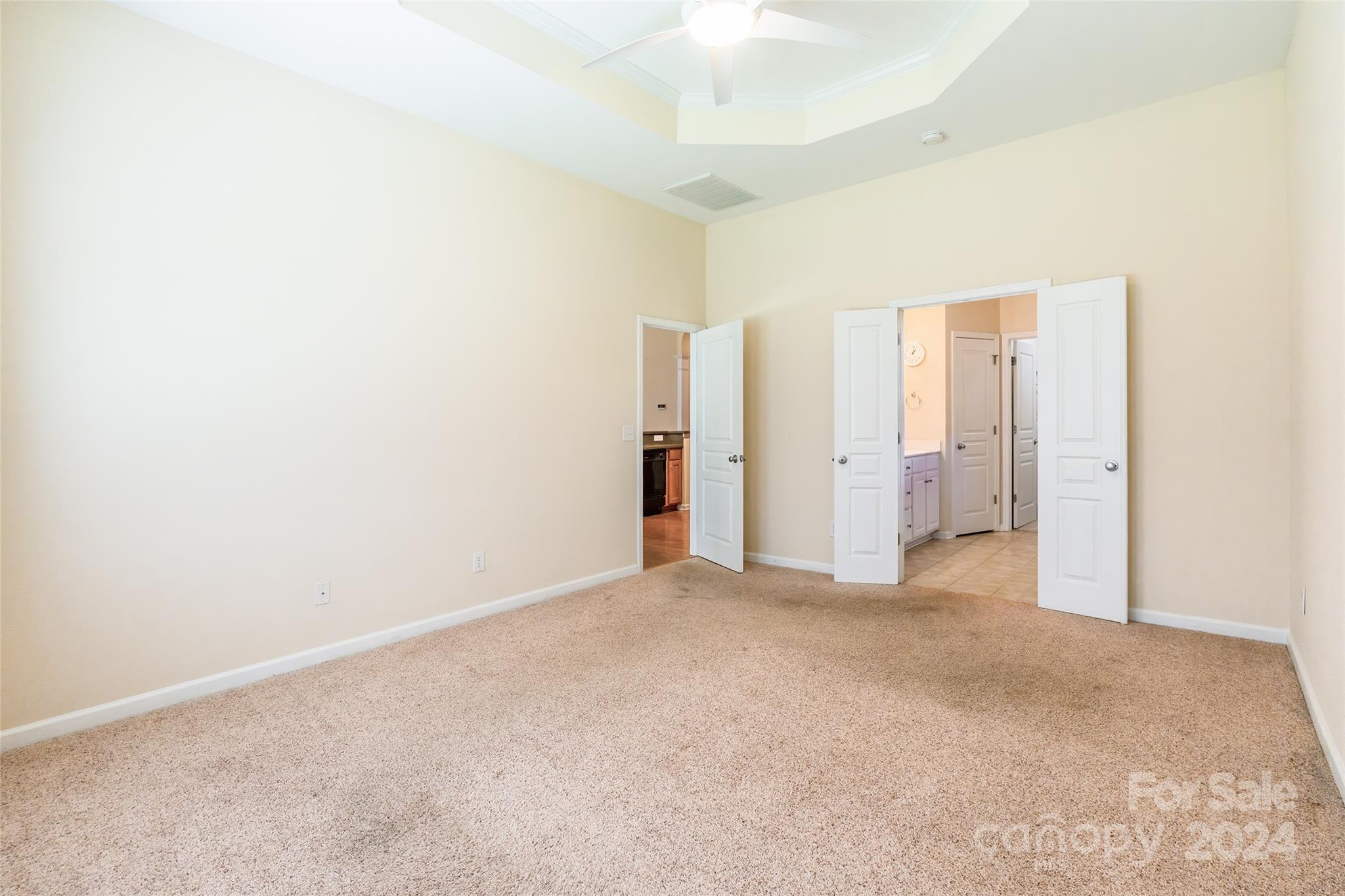 Ridge Pointe - Residential