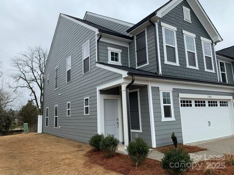 Photo of 23042 Clarabelle Drive, Charlotte, NC 28273 (MLS # 4311284)