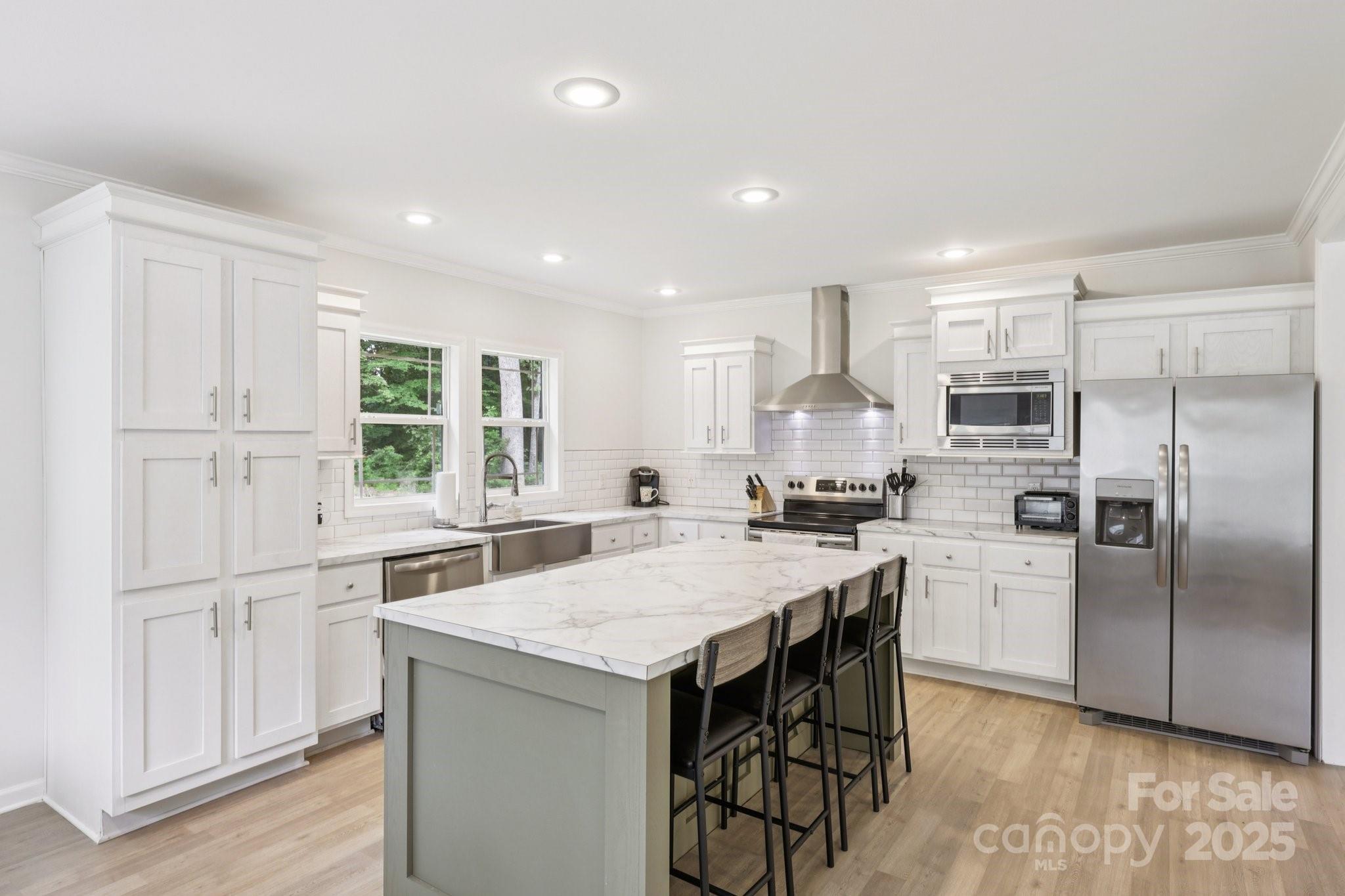125 Ashford Drive