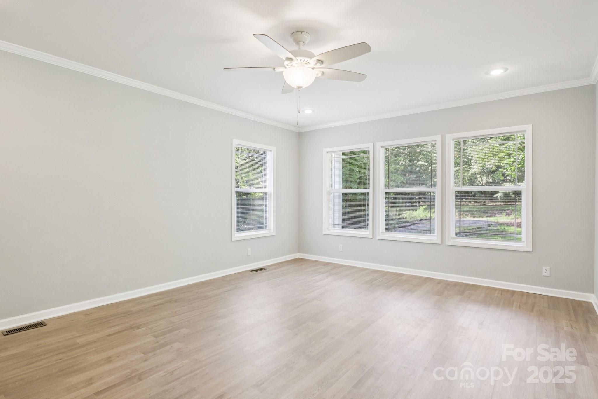125 Ashford Drive