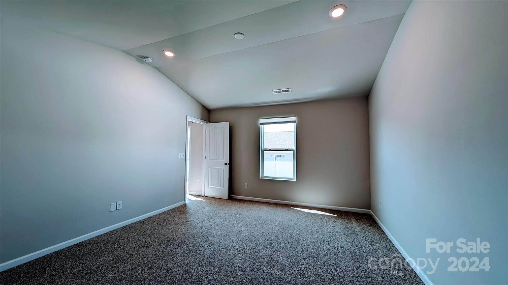 Knights Bridge - Residential