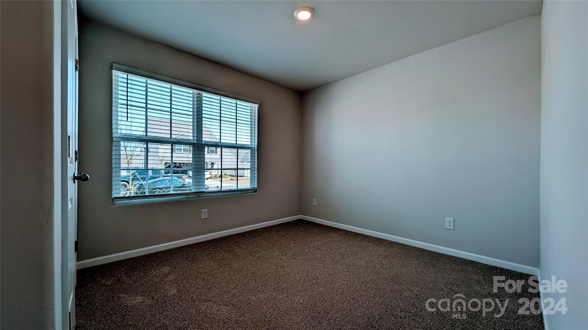 Knights Bridge - Residential