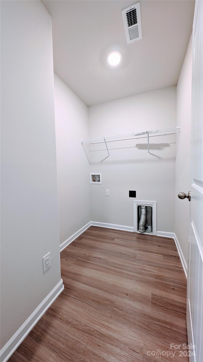 Knights Bridge - Residential