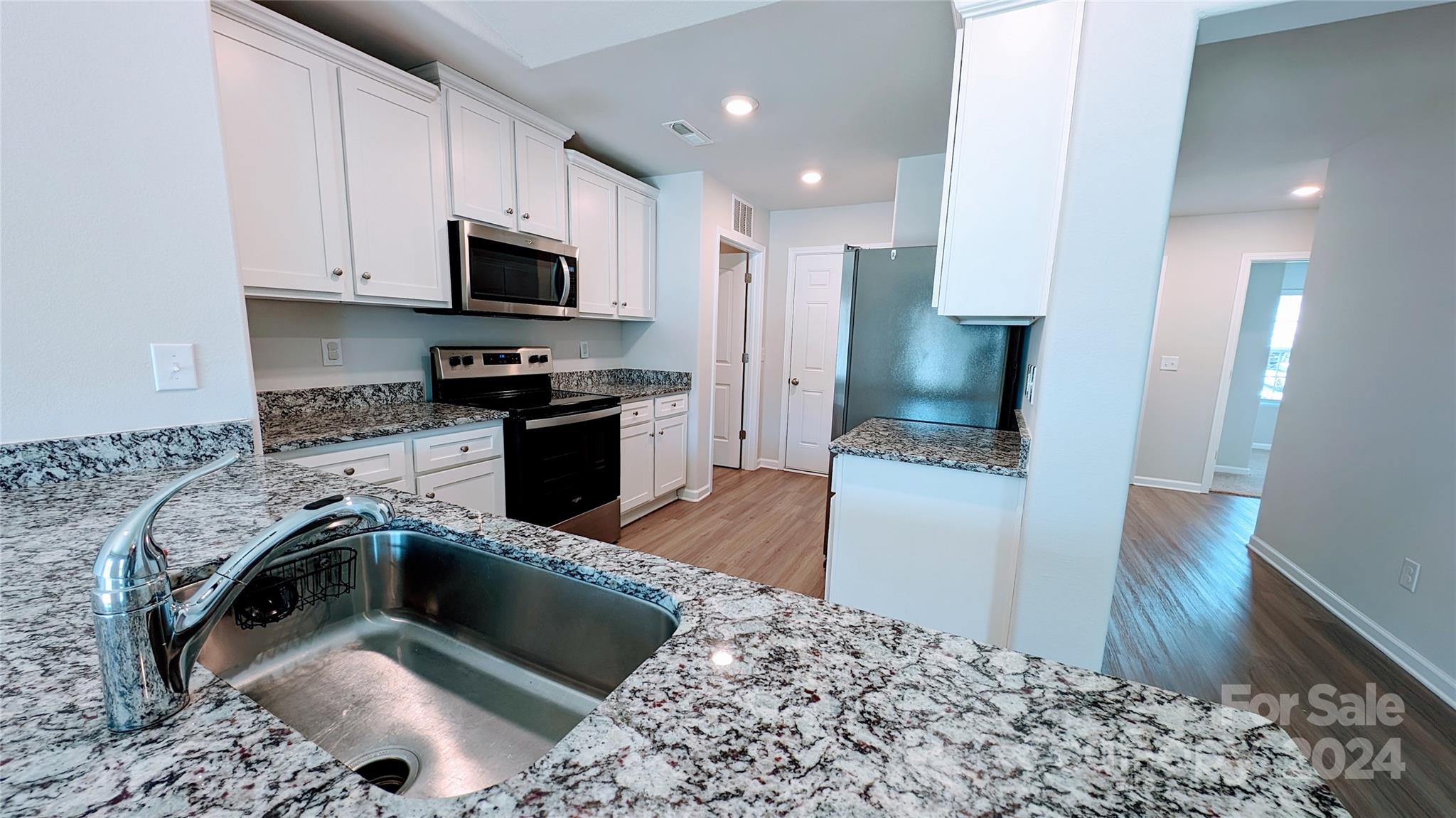 Knights Bridge - Residential