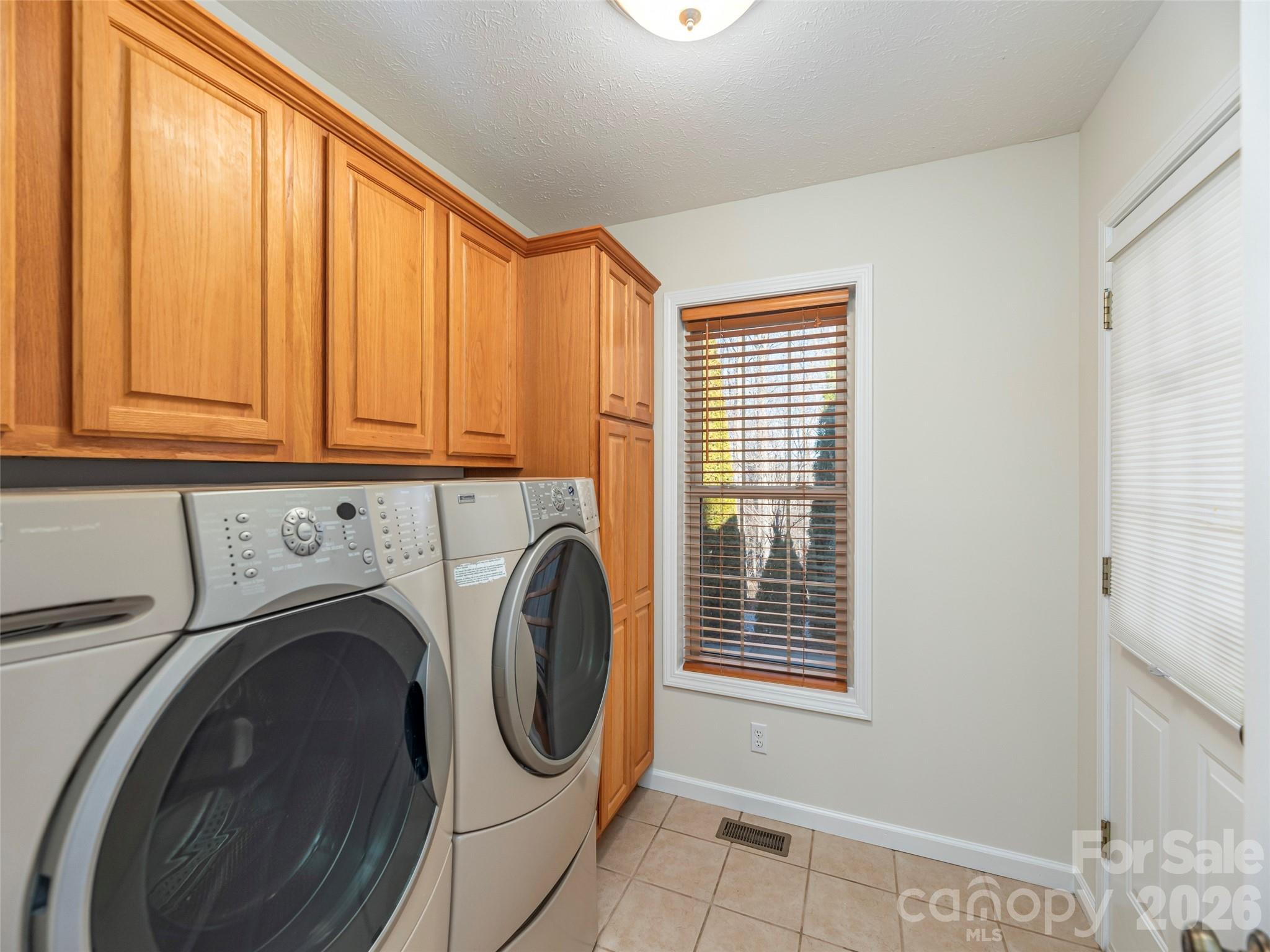 Hickory Hill - Residential