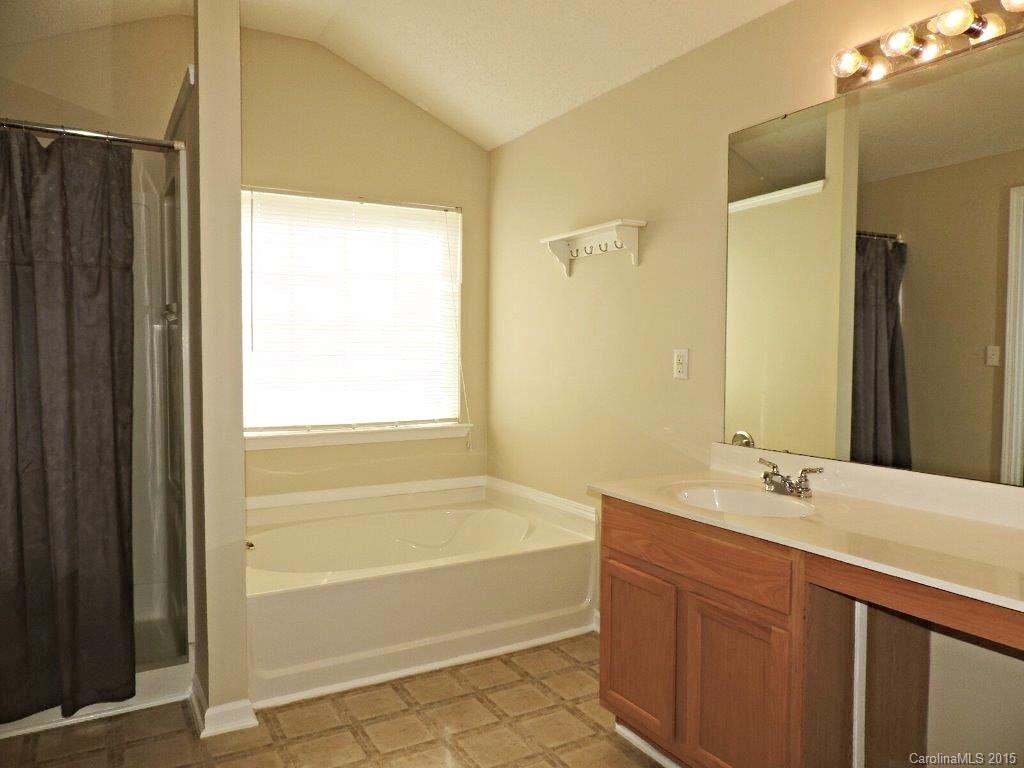 Forest Oaks - Residential