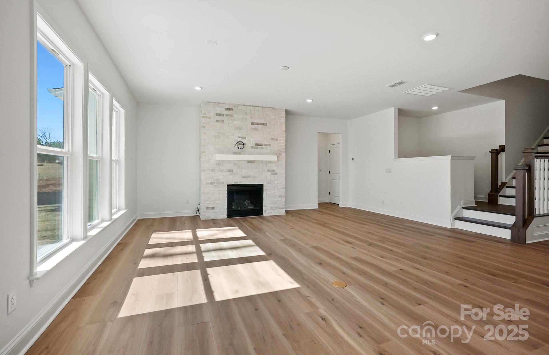 Kinsdale - Residential