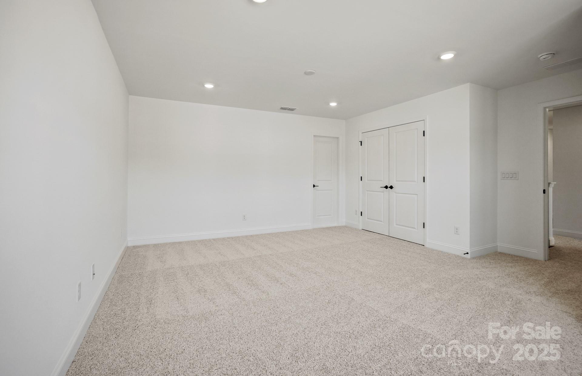 Kinsdale - Residential