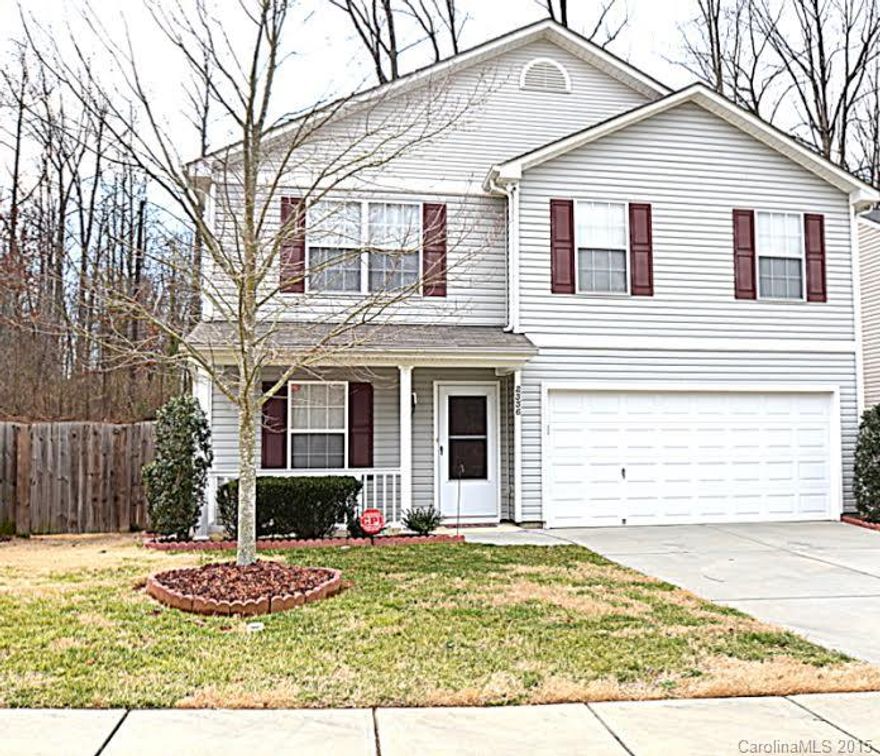 This cozy, two story home has an open layout. The family room and dining room flow together; as well as the breakfast nook and kitchen; where you will find black on black appliances and a center island. There are two spacious bedrooms, as well as a gorgeous master suite with vaulted ceilings. Dual sinks and a garden tub can be found in the master bath. There is a patio and fenced backyard for privacy, and entertaining!
