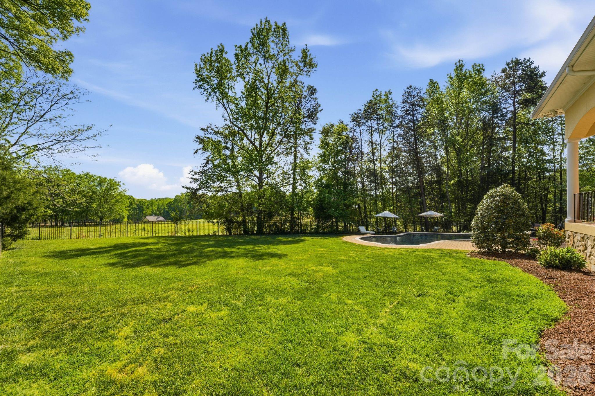 Vista Bluff - Residential