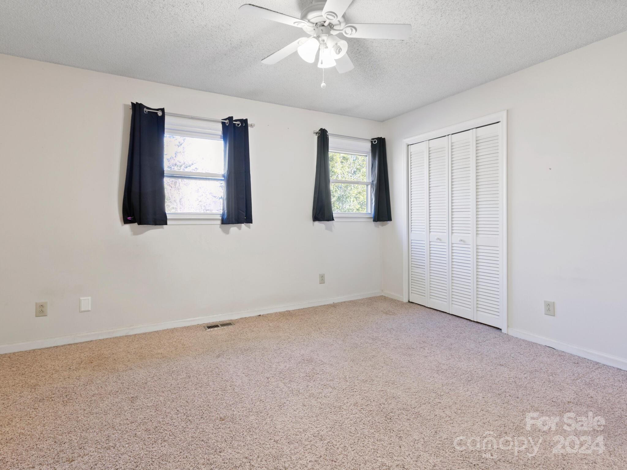 Oak Terrace - Residential