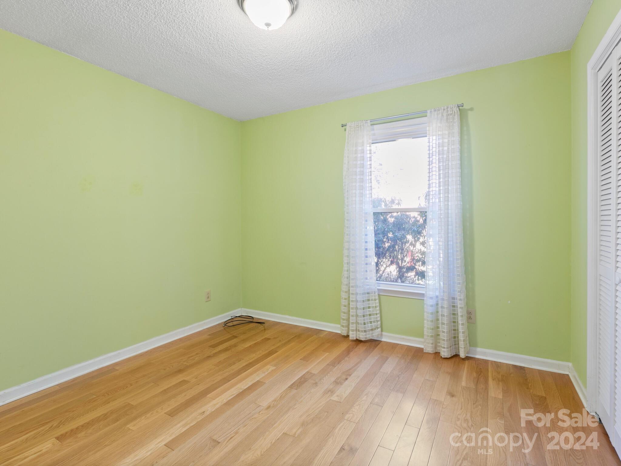 Oak Terrace - Residential