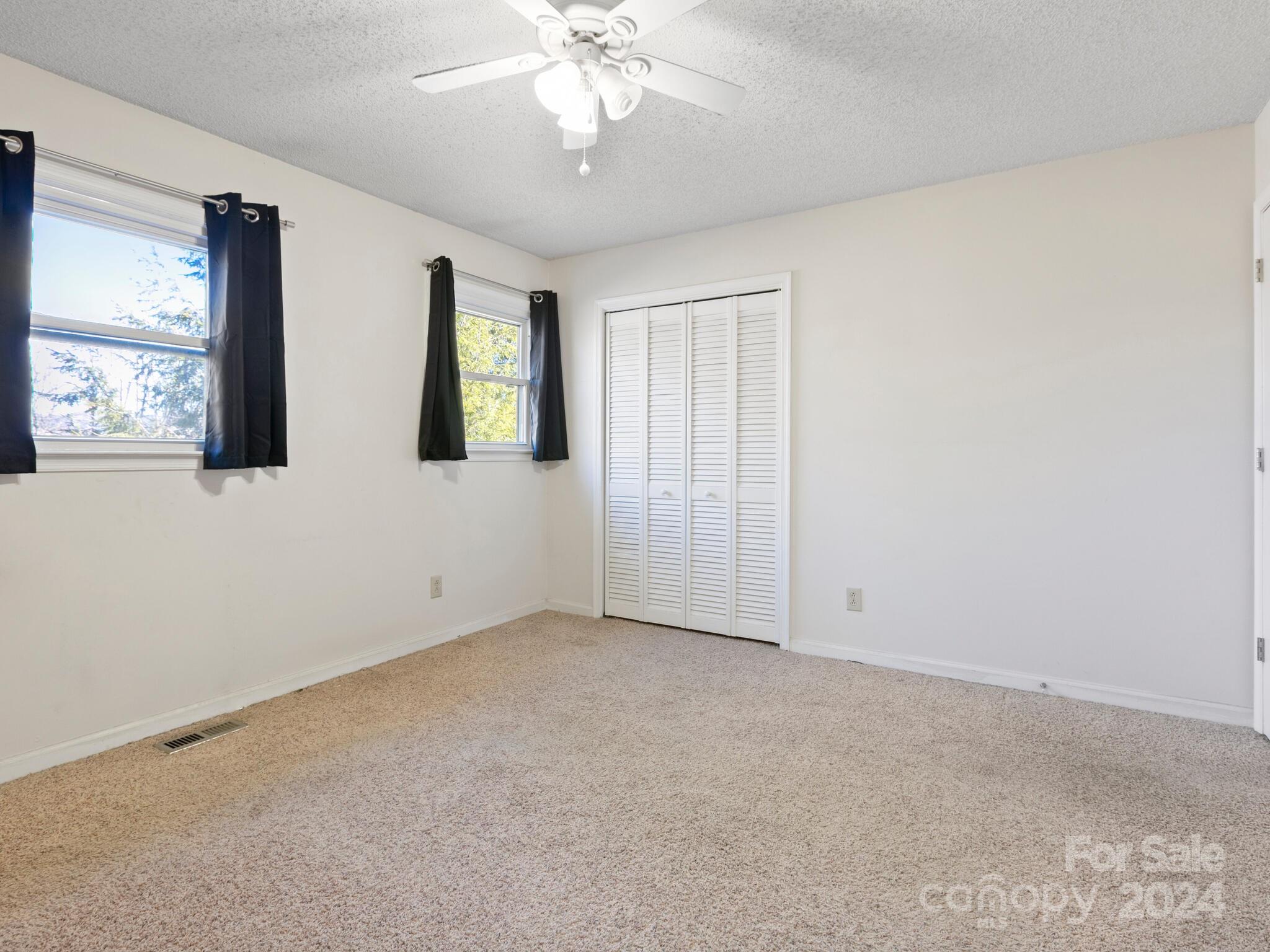 Oak Terrace - Residential