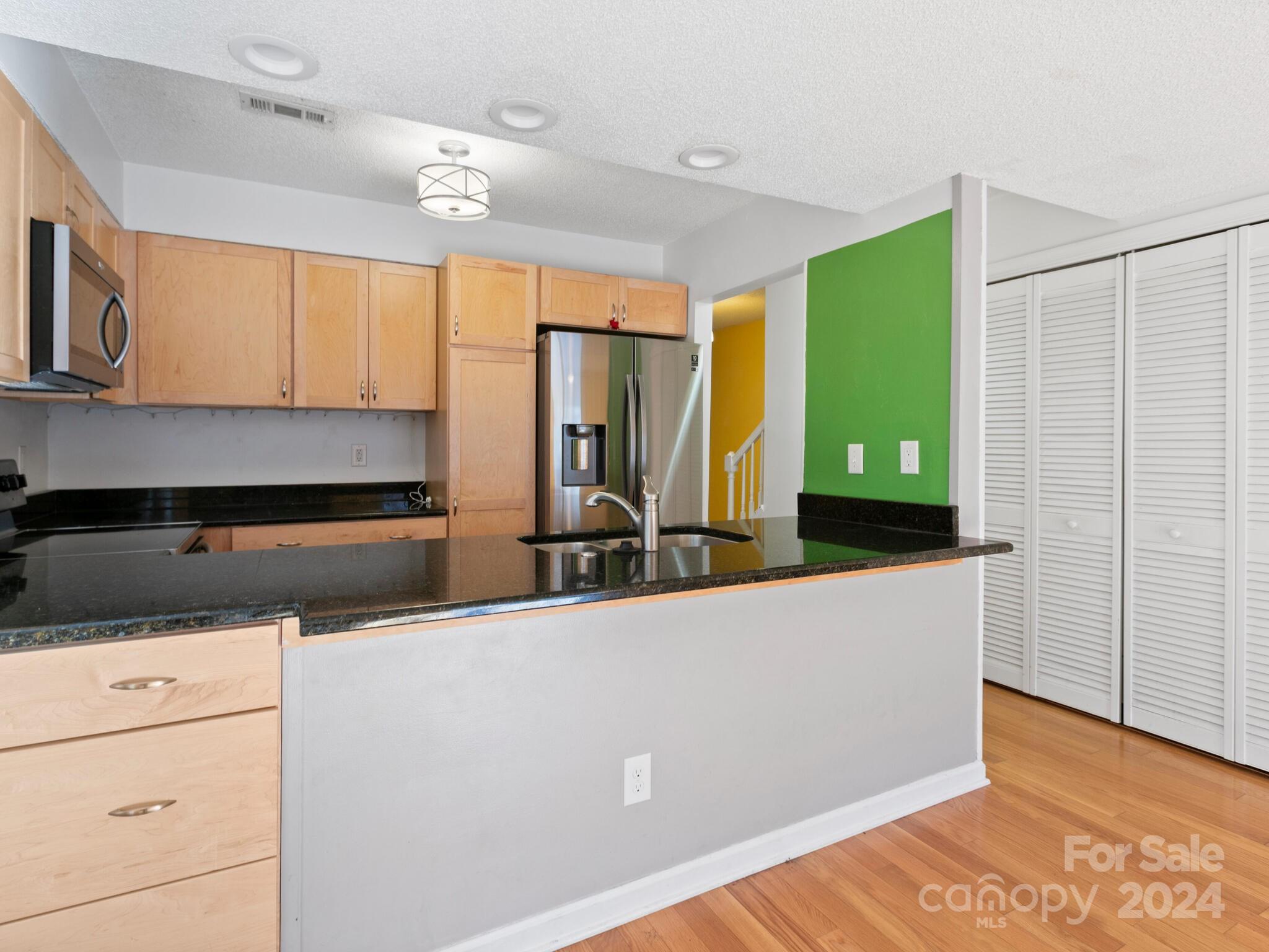 Oak Terrace - Residential