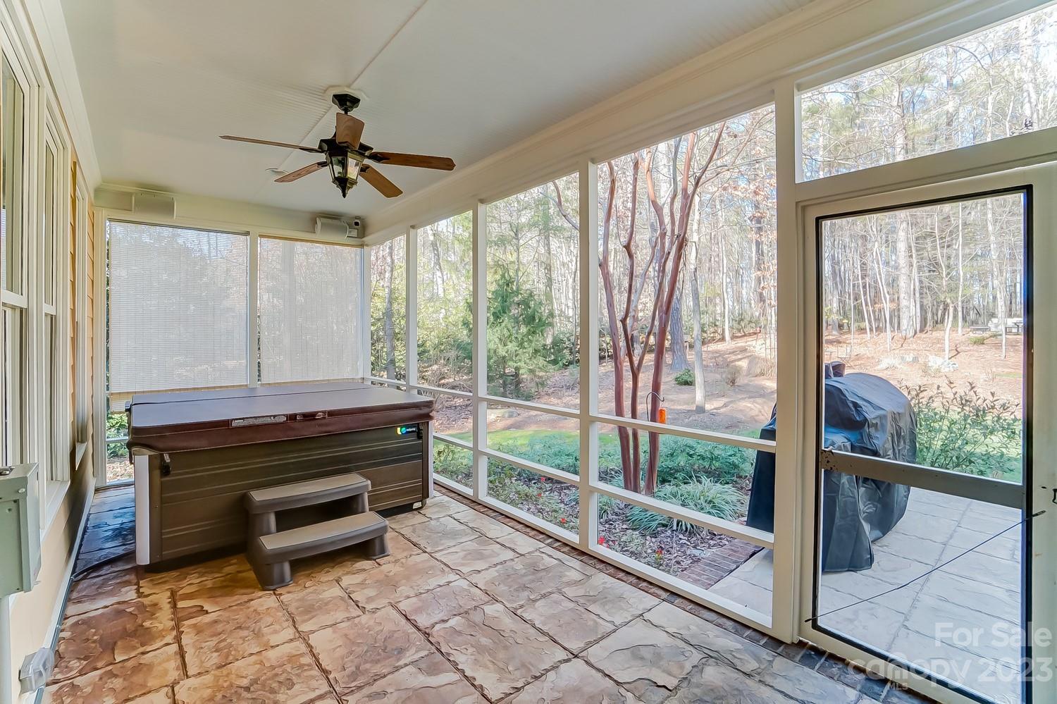 Heron Cove - Residential