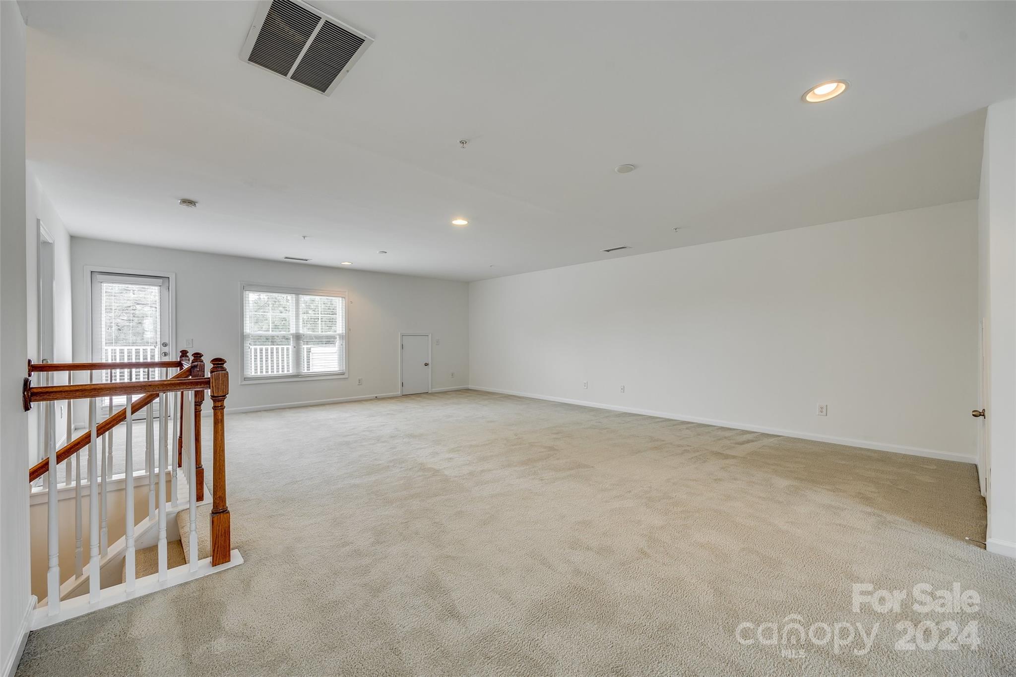 Lake Shore On Lake Wylie - Residential