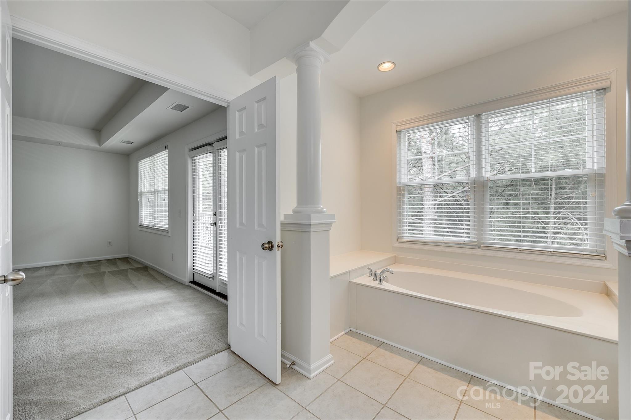 Lake Shore On Lake Wylie - Residential