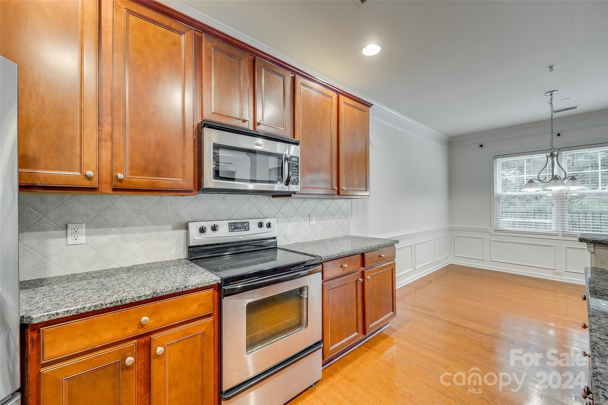 Lake Shore On Lake Wylie - Residential