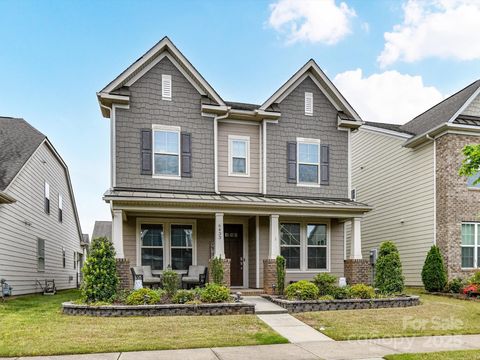 6433 Raffia Road Charlotte NC 28277