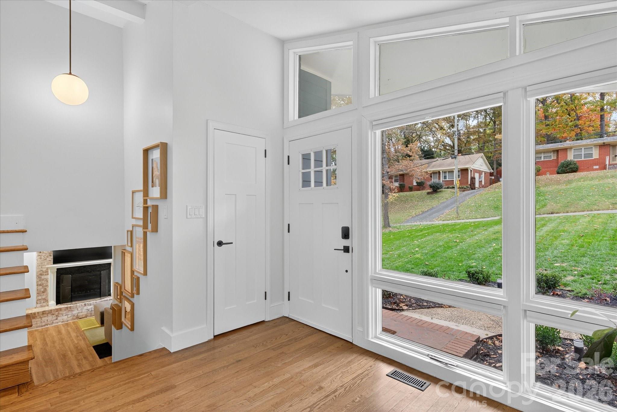 6431 Rosecrest Drive