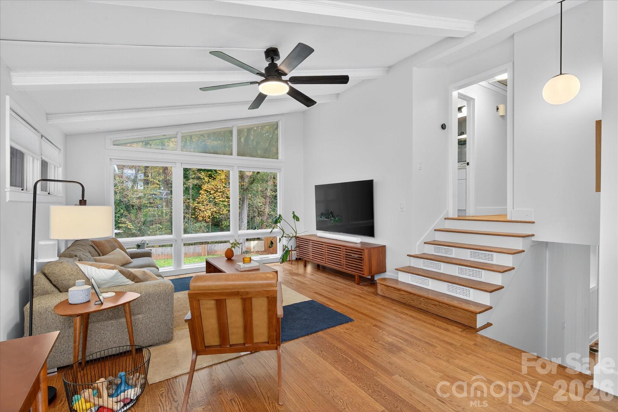 6431 Rosecrest Drive