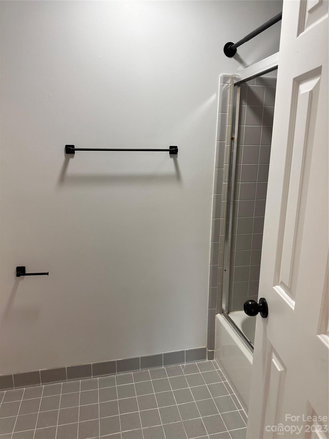 Lakeshore Village - Residential Lease