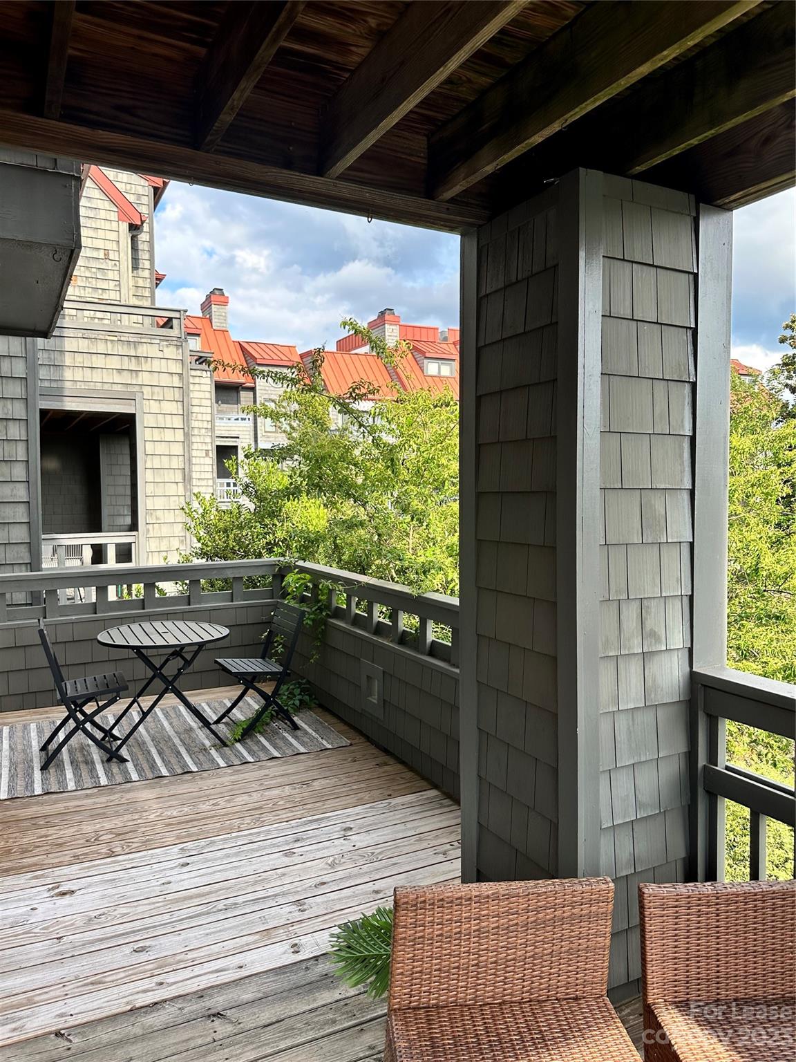 Lakeshore Village - Residential Lease