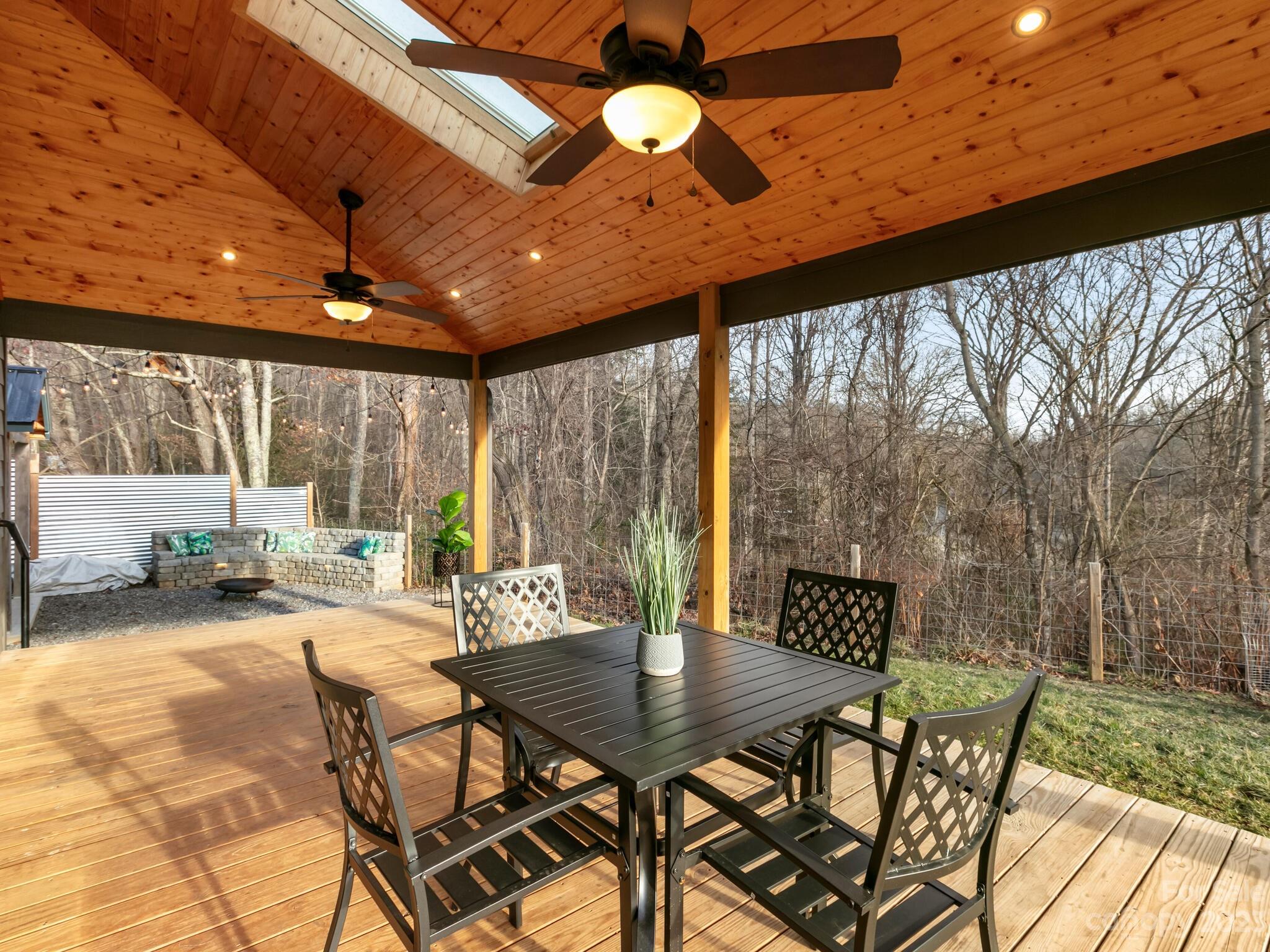 Chestnut Park - Residential