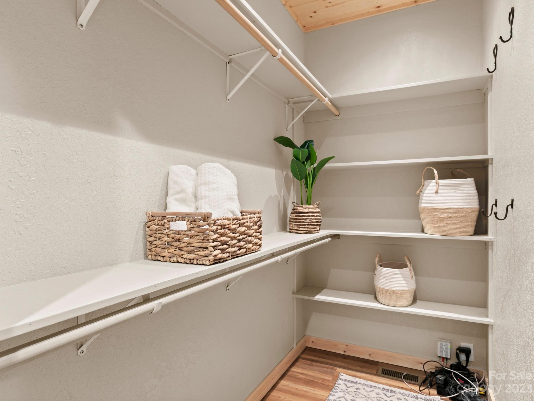 Chestnut Park - Residential