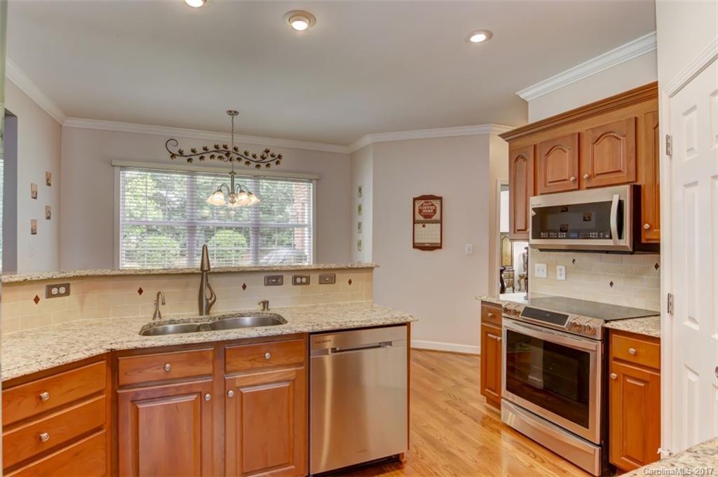 Meadow Oaks - Residential