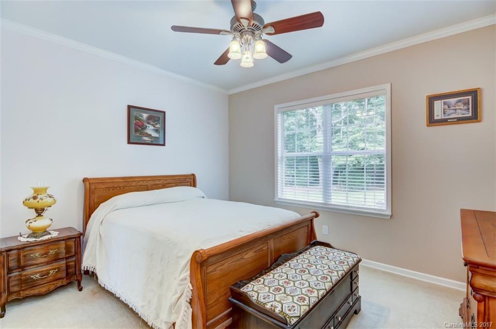Meadow Oaks - Residential
