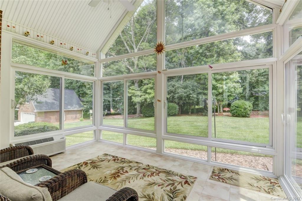 Meadow Oaks - Residential