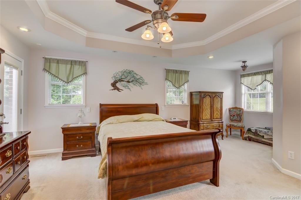 Meadow Oaks - Residential