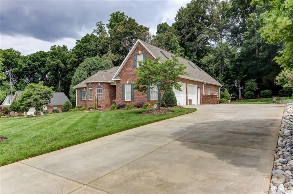 Meadow Oaks - Residential