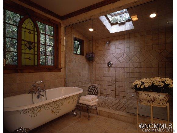 Lake Toxaway Estates - Residential