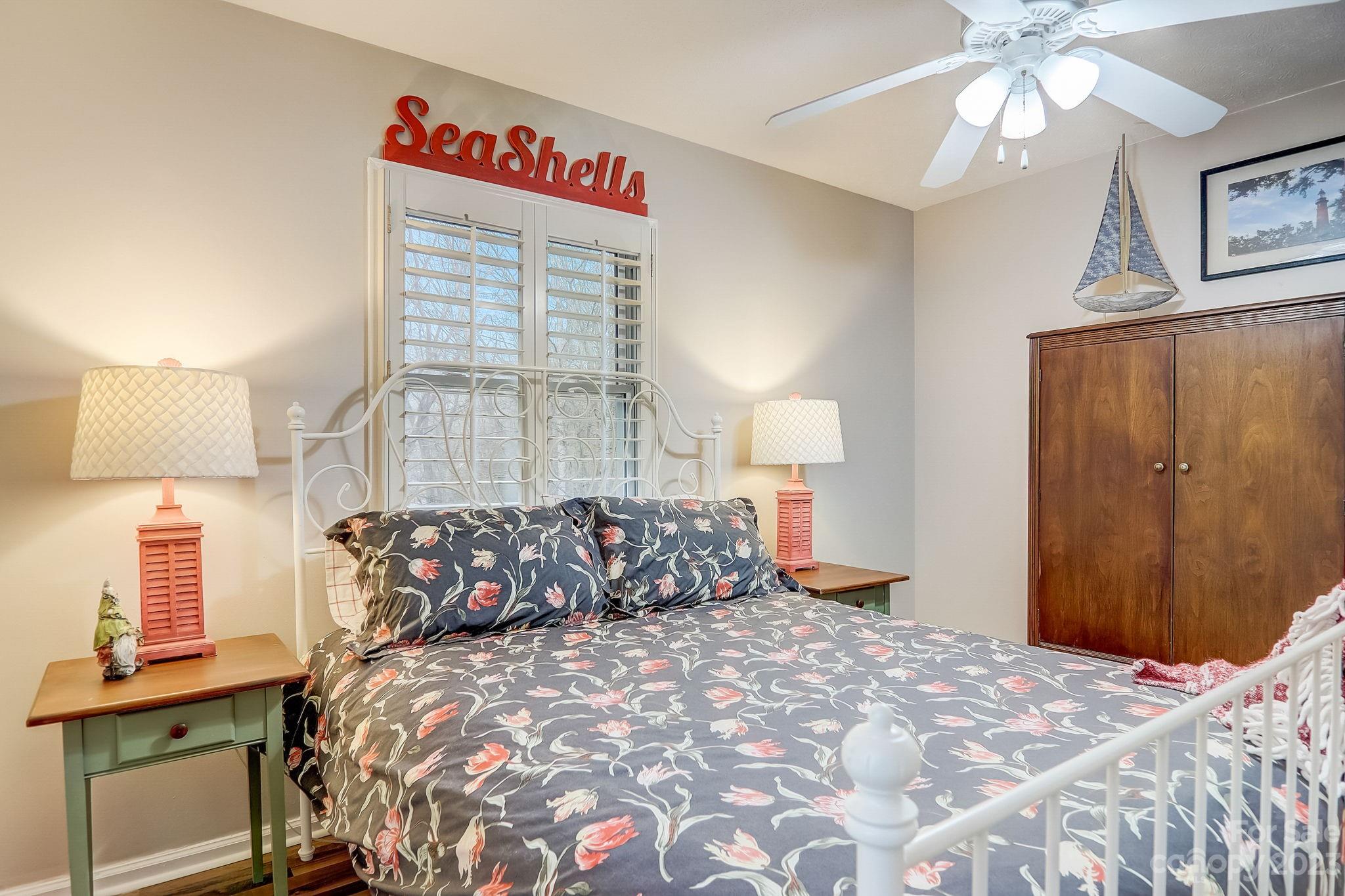 Midway Brook - Residential